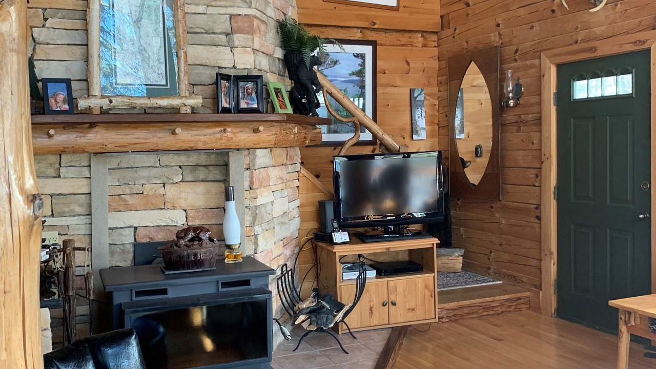 Photo of Bedroom in Ticonderoga