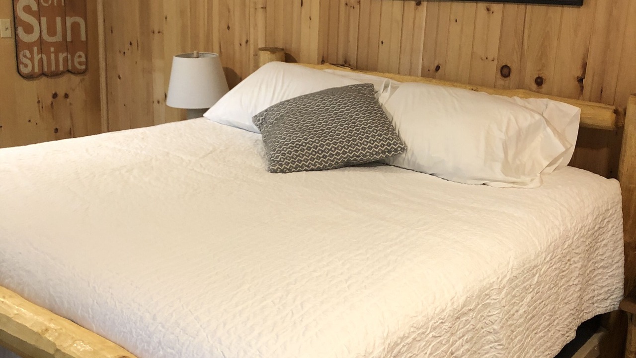 Photo of Bedroom in Mount Nebo