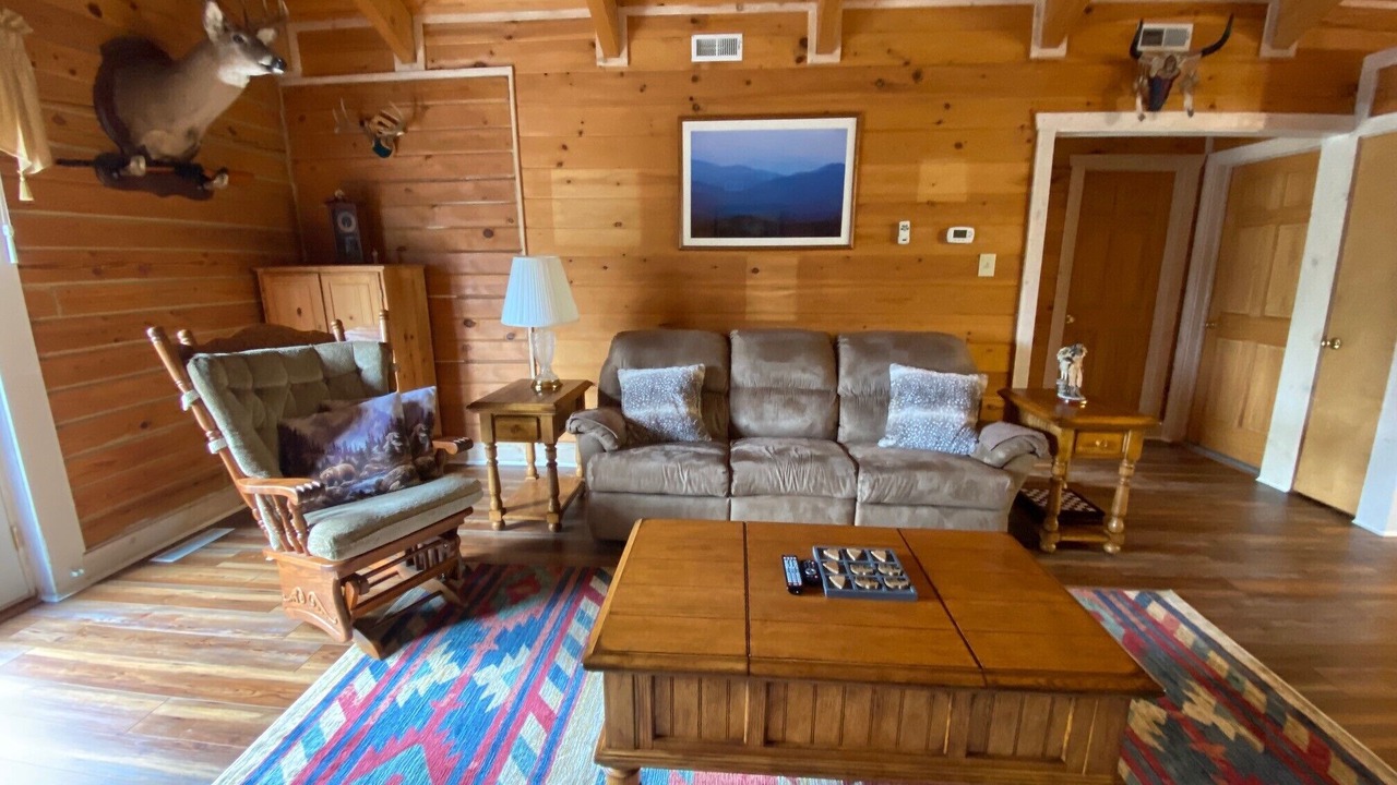 Photo of Livingroom in Ridgeley