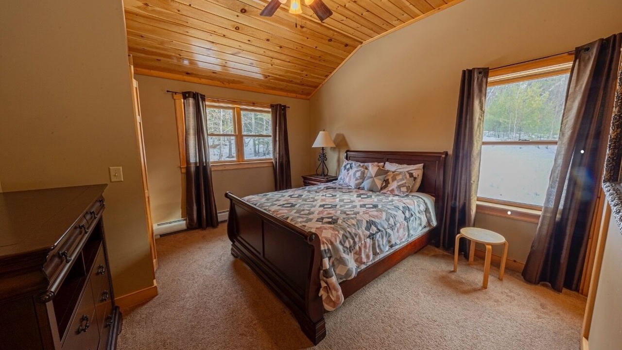 Photo of Bedroom in Bethel