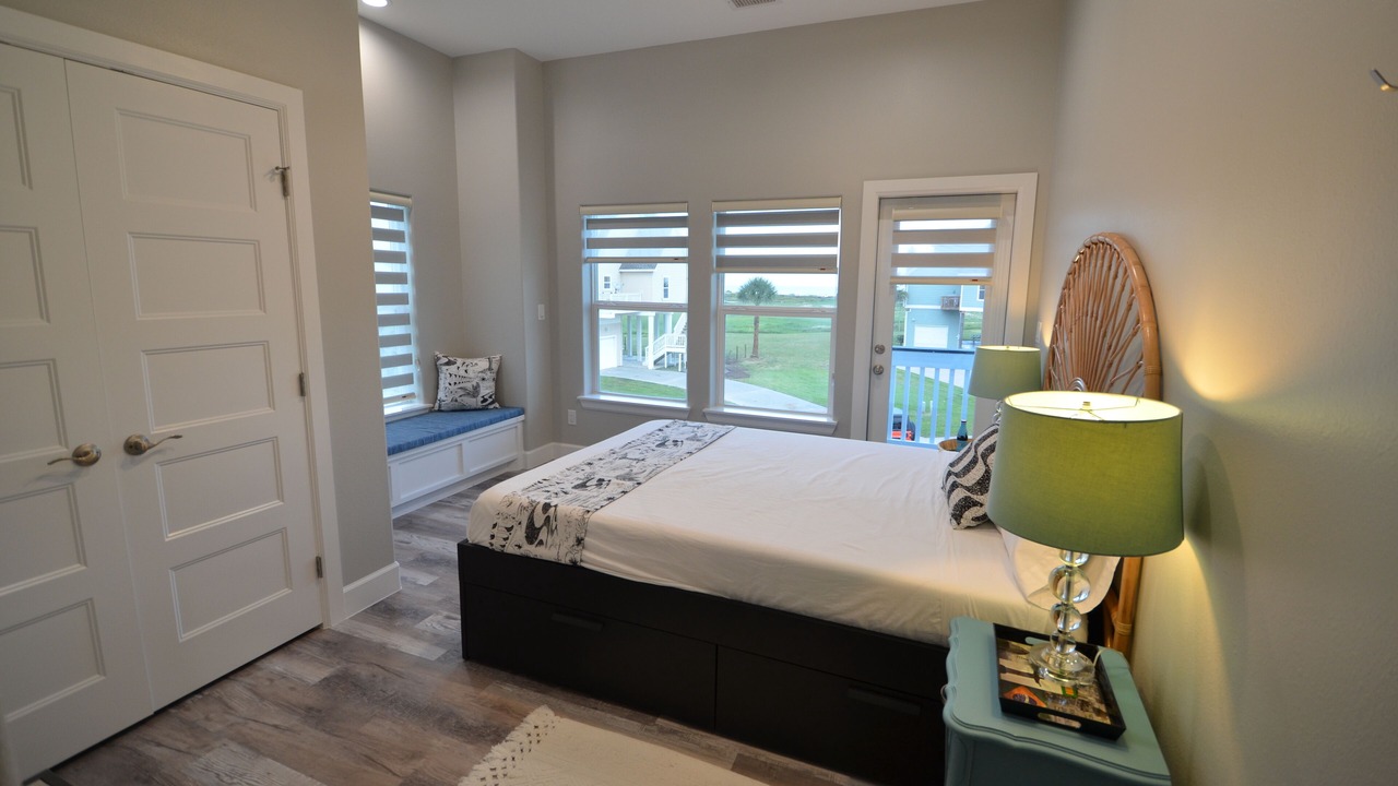Photo of Bedroom in Pointe San Luis