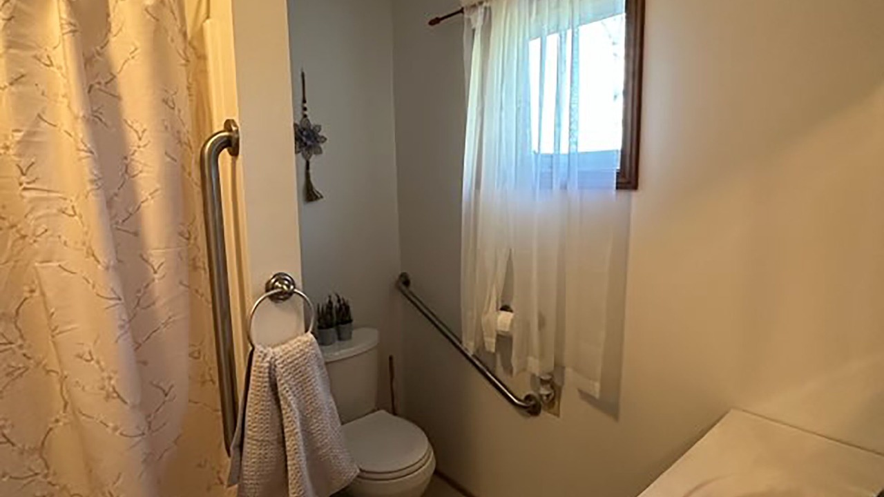 Photo of Bathroom in Gouverneur
