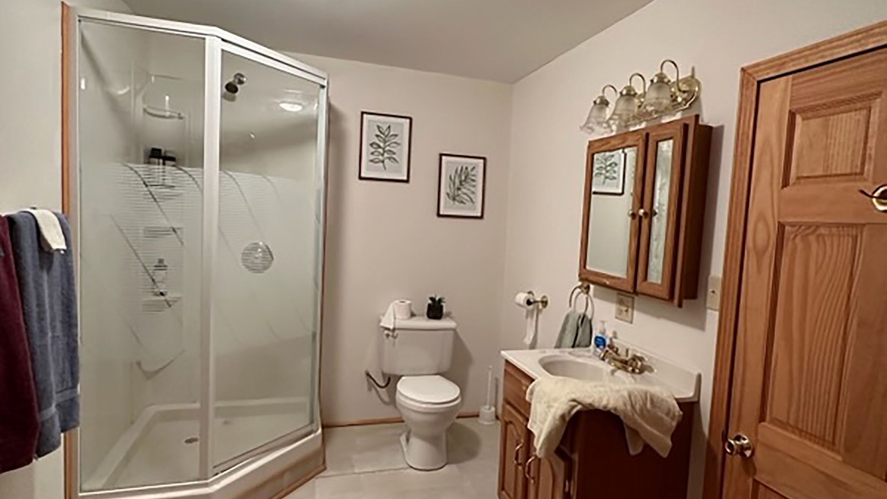 Photo of Bathroom in Gouverneur