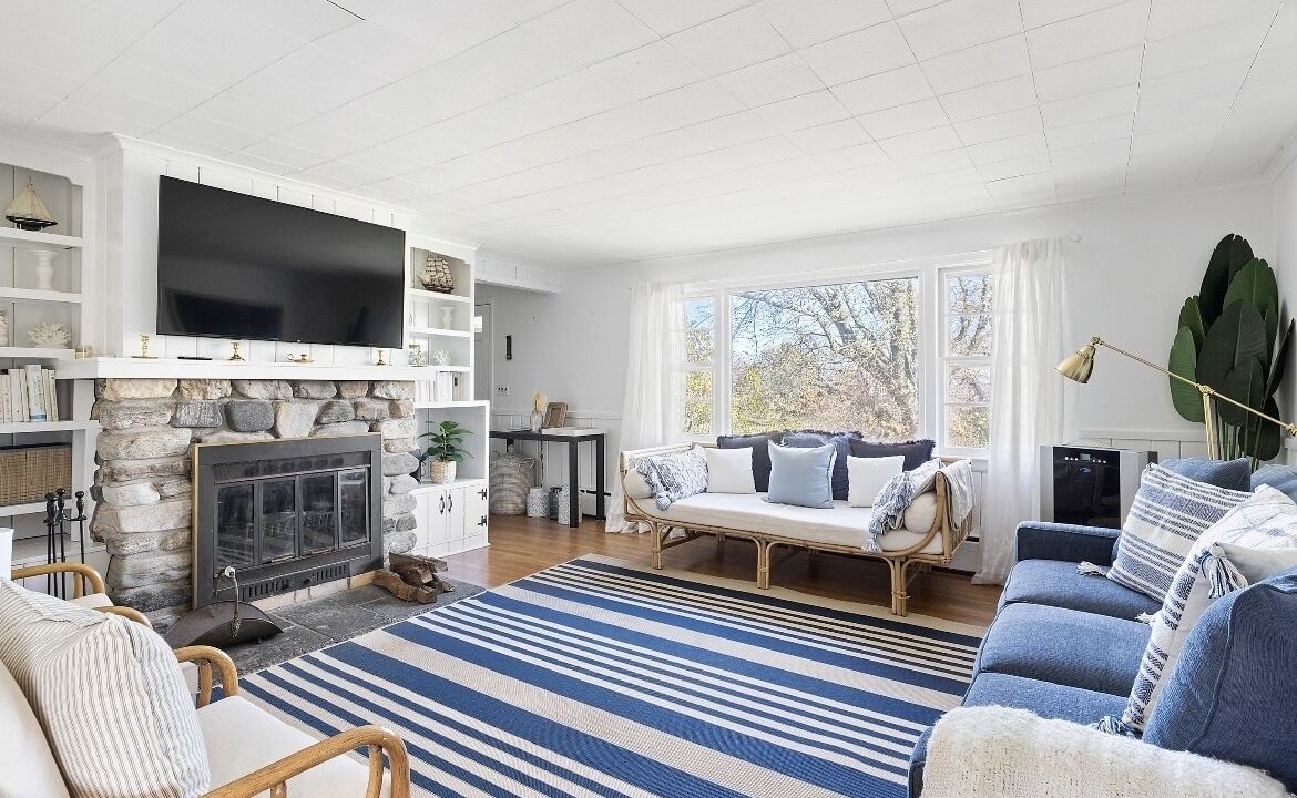 Photo of Livingroom in Montauk