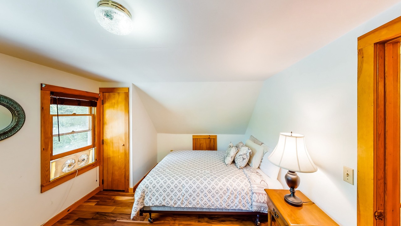 Photo of Bedroom in Green Mountains