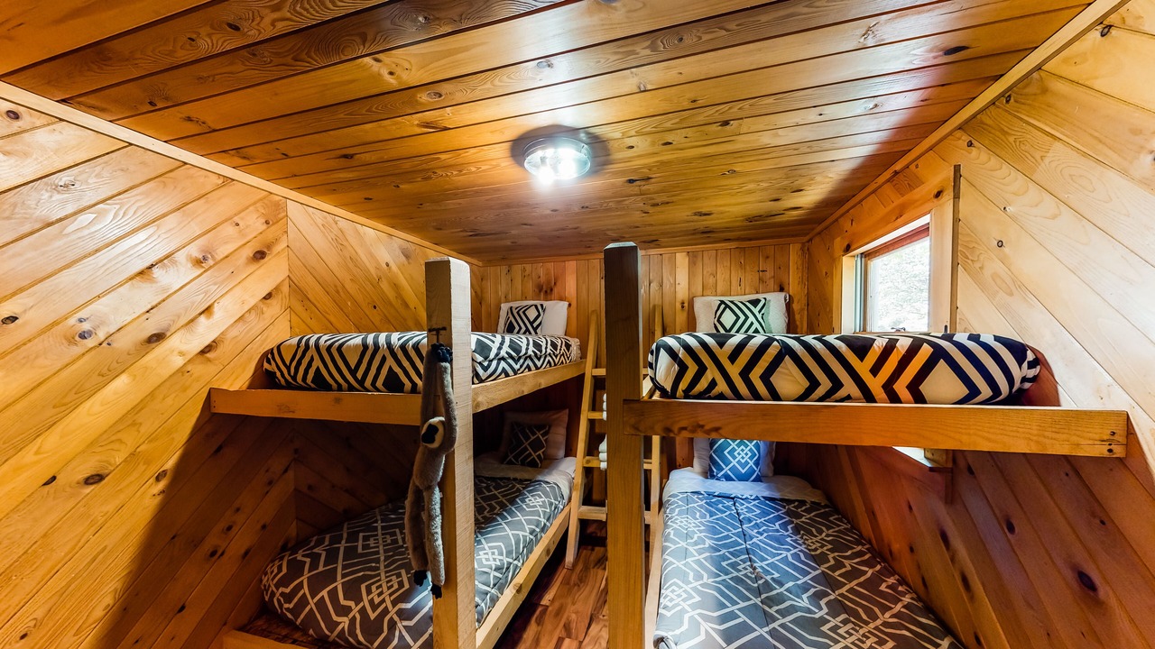 Photo of Bedroom in Green Mountains