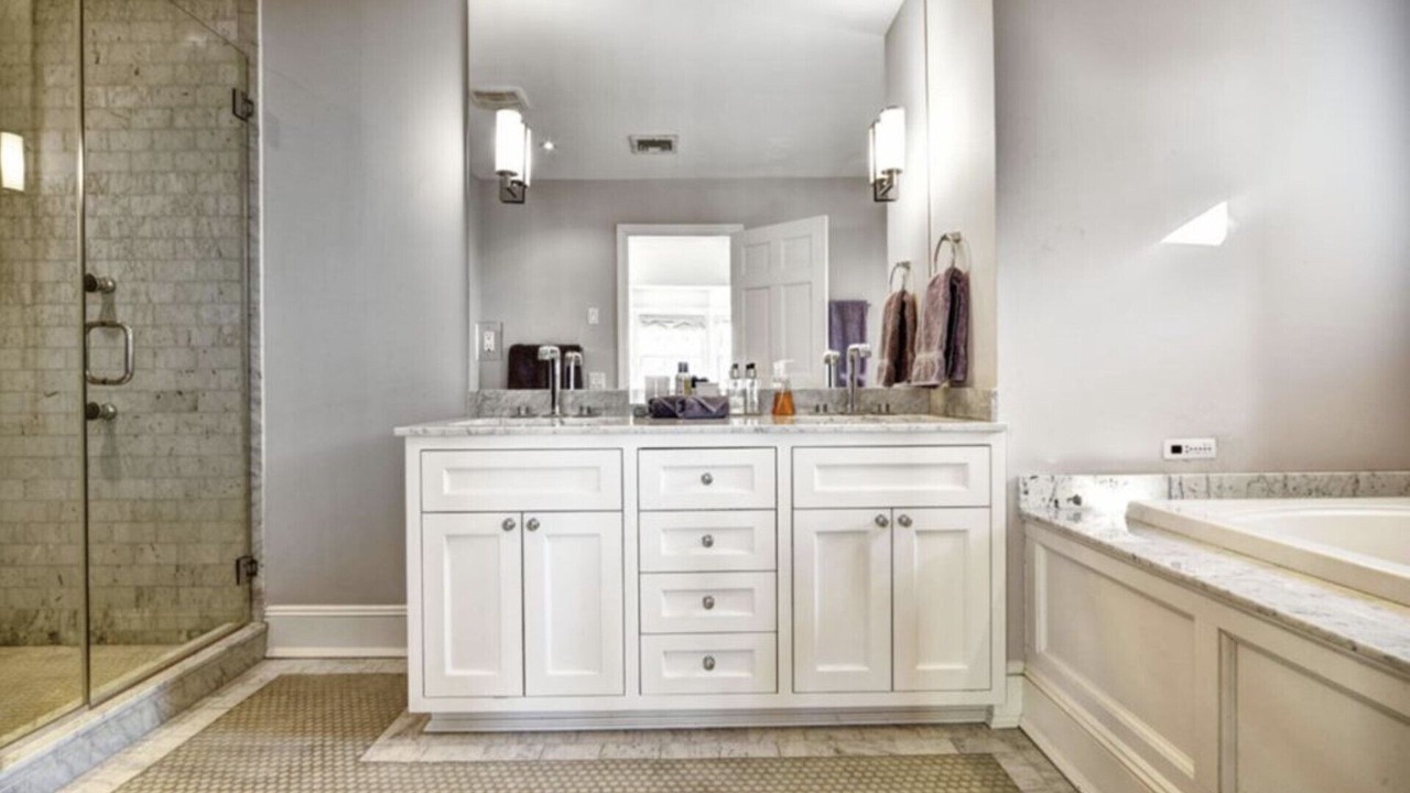 Photo of Bathroom in Water Mill
