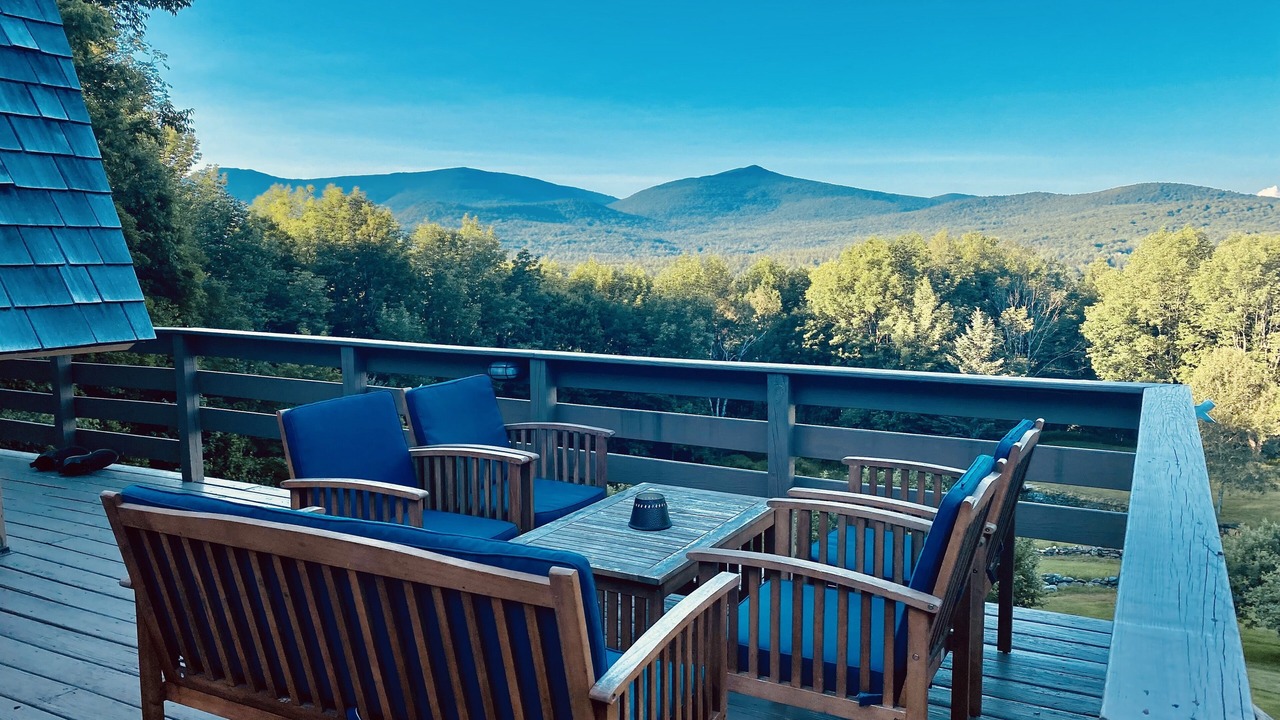 Photo of Patio Balcony in Cuttingsville
