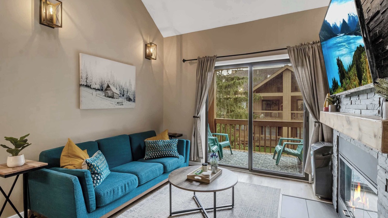 Photo of Livingroom in Great Valley