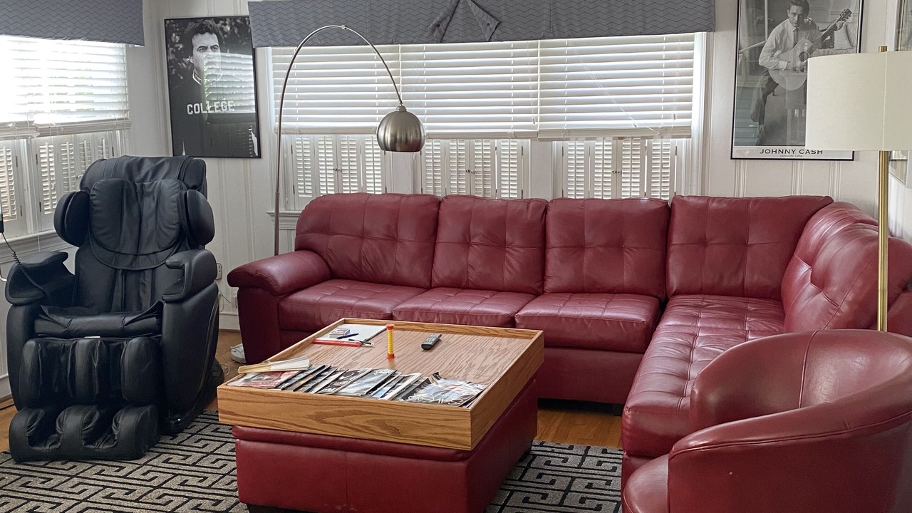 Photo of Livingroom in Boyce