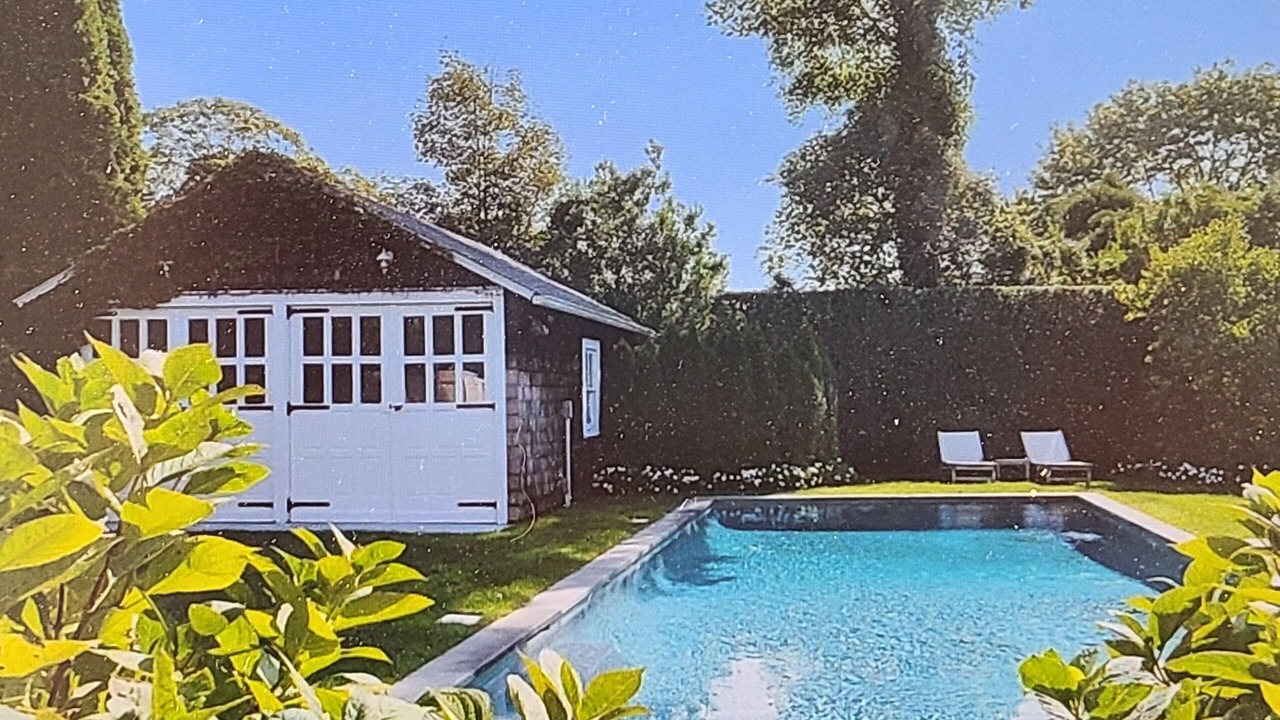 Photo of Outdoor in Village of Southampton