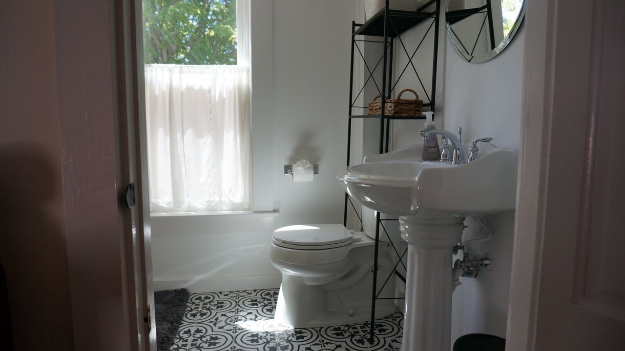 Photo of Bathroom in Guild