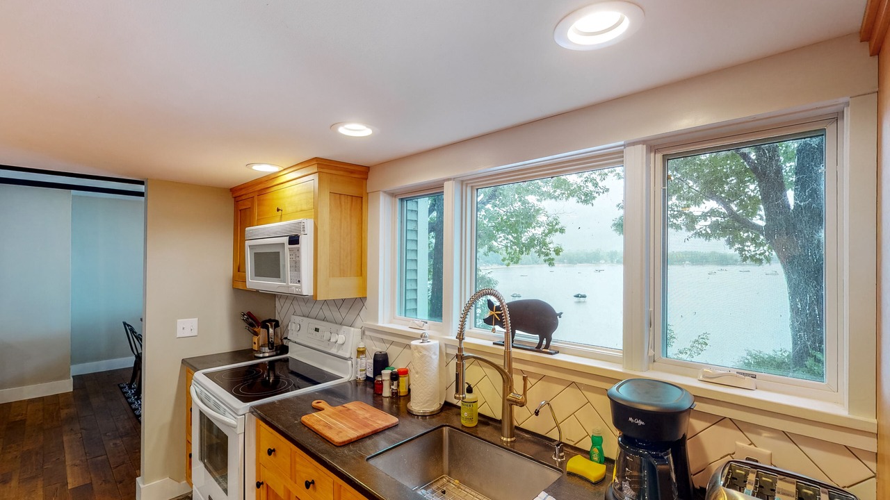 Photo of Kitchen in Malletts Bay