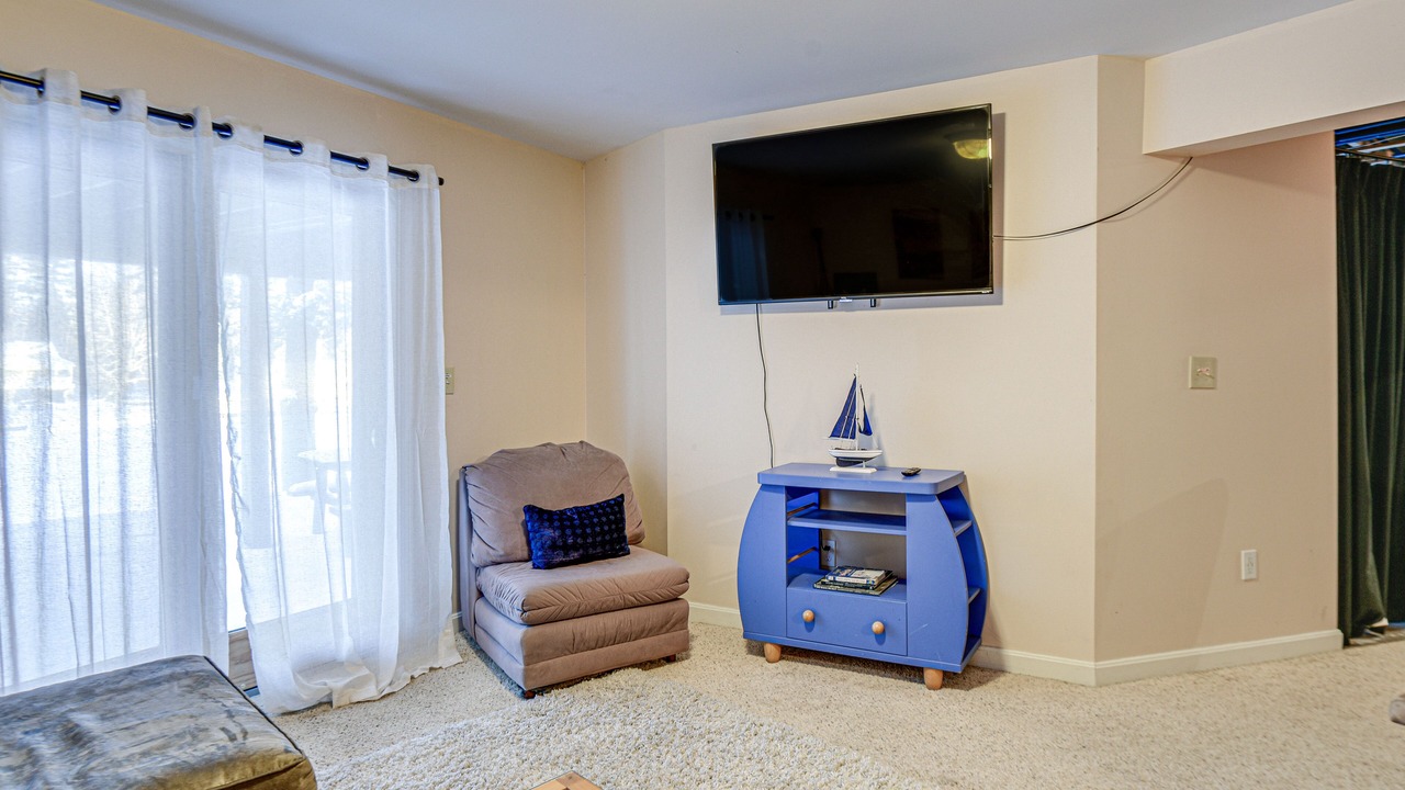 Photo of Livingroom in Barnstead
