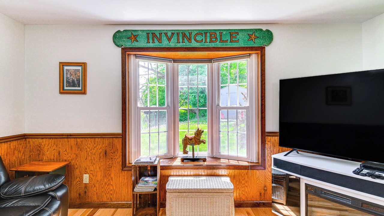 Photo of Livingroom in Montour Falls