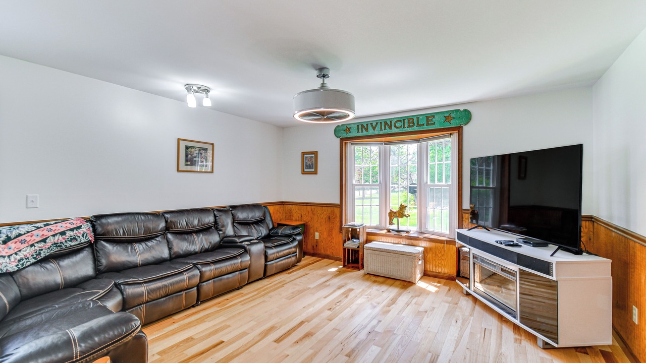 Photo of Bedroom in Montour Falls