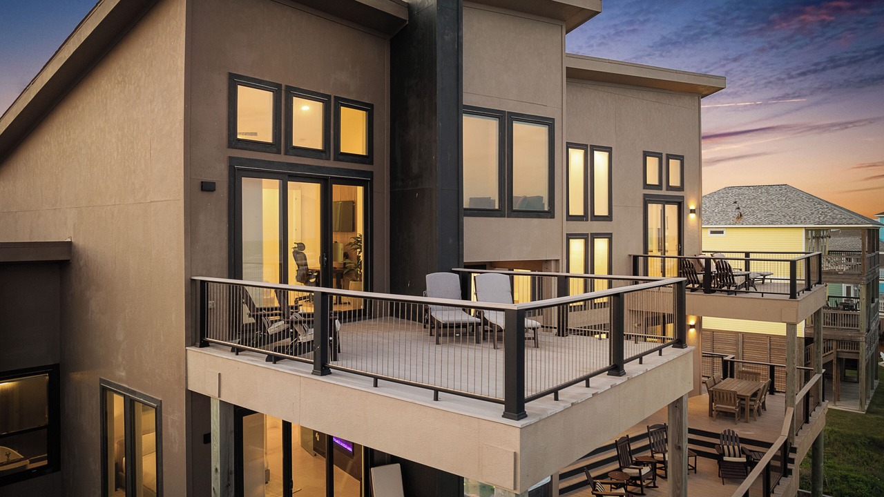 Photo of Patio Balcony in Miramar