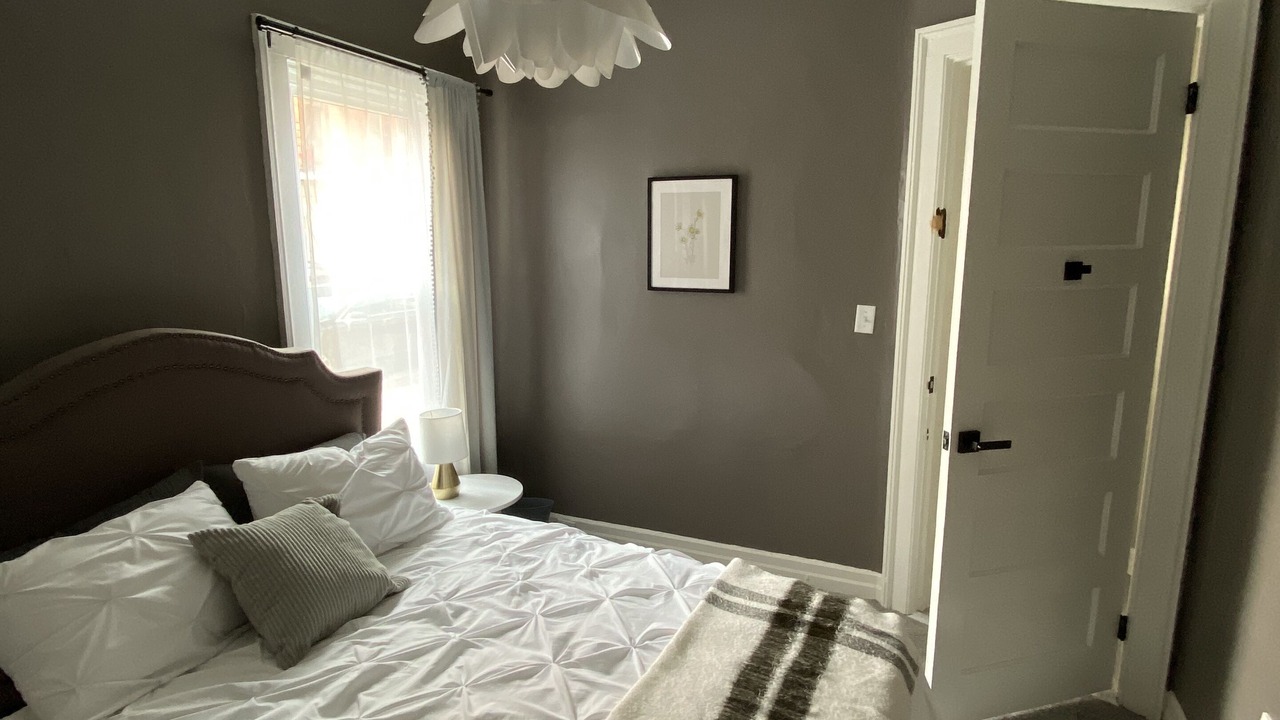 Photo of Bedroom in Covington