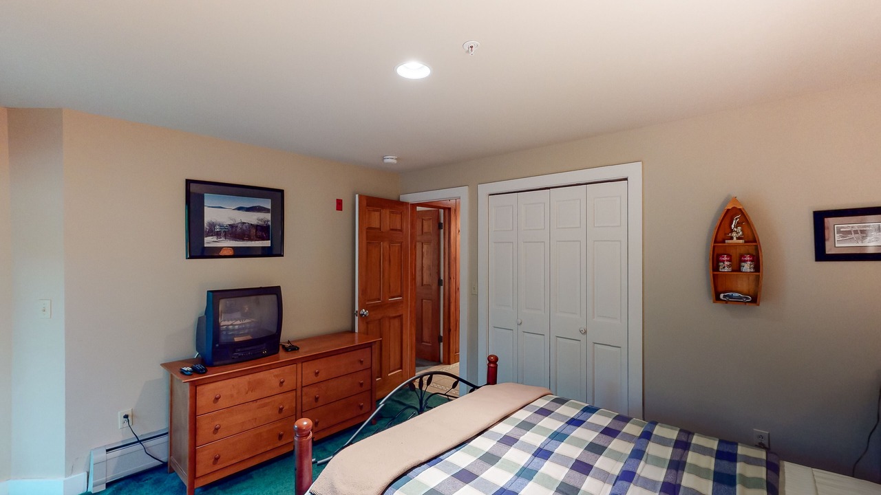 Photo of Bedroom in Bromley Mountain