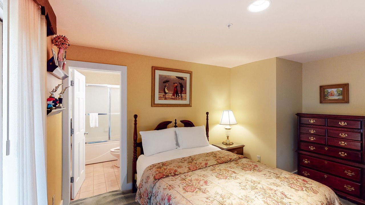 Photo of Bedroom in Bromley Mountain