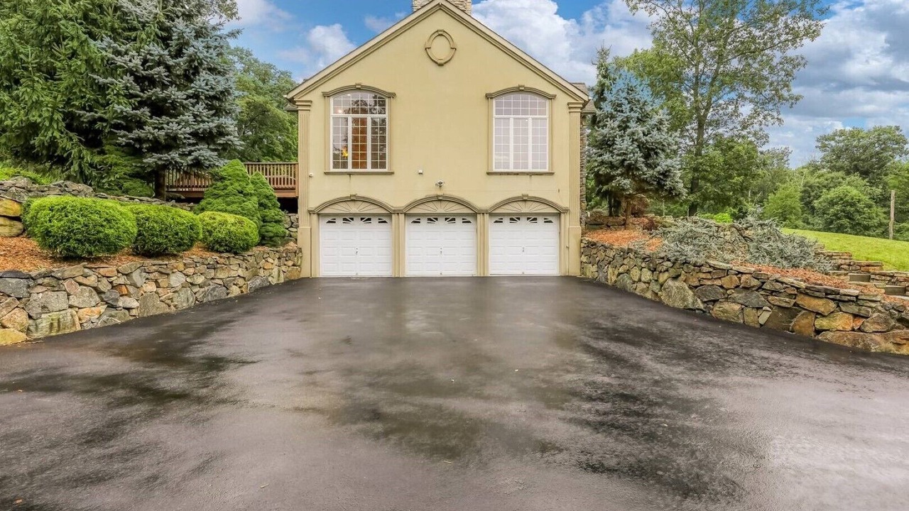 Photo of Outdoor in Stony Point