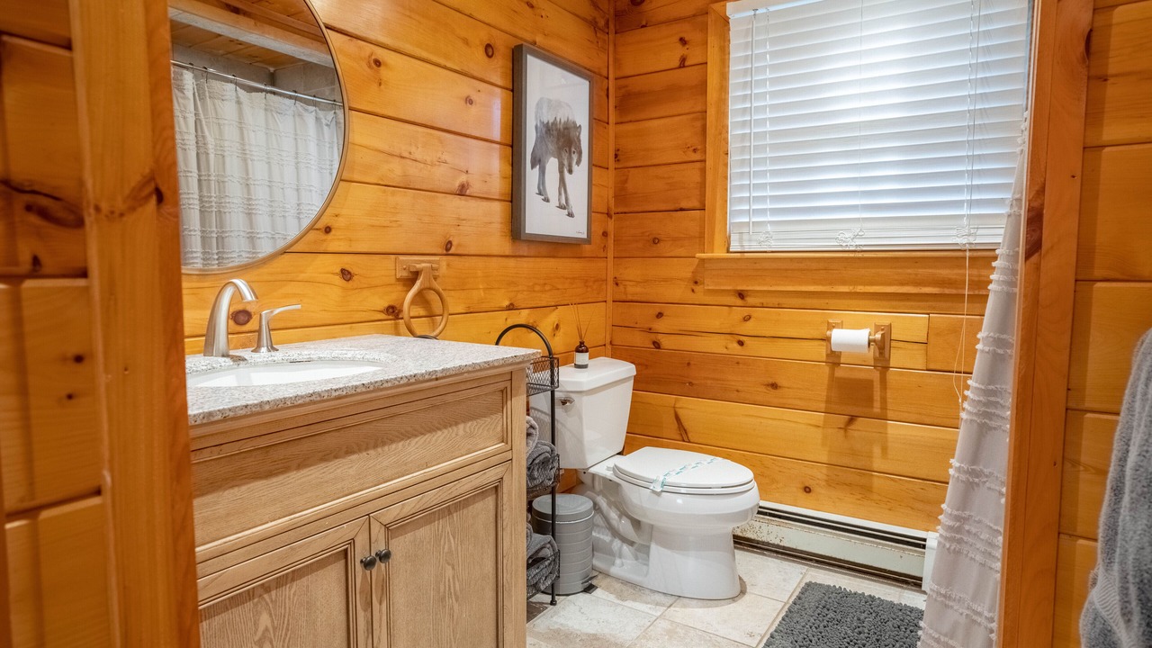 Photo of Bathroom in Campton