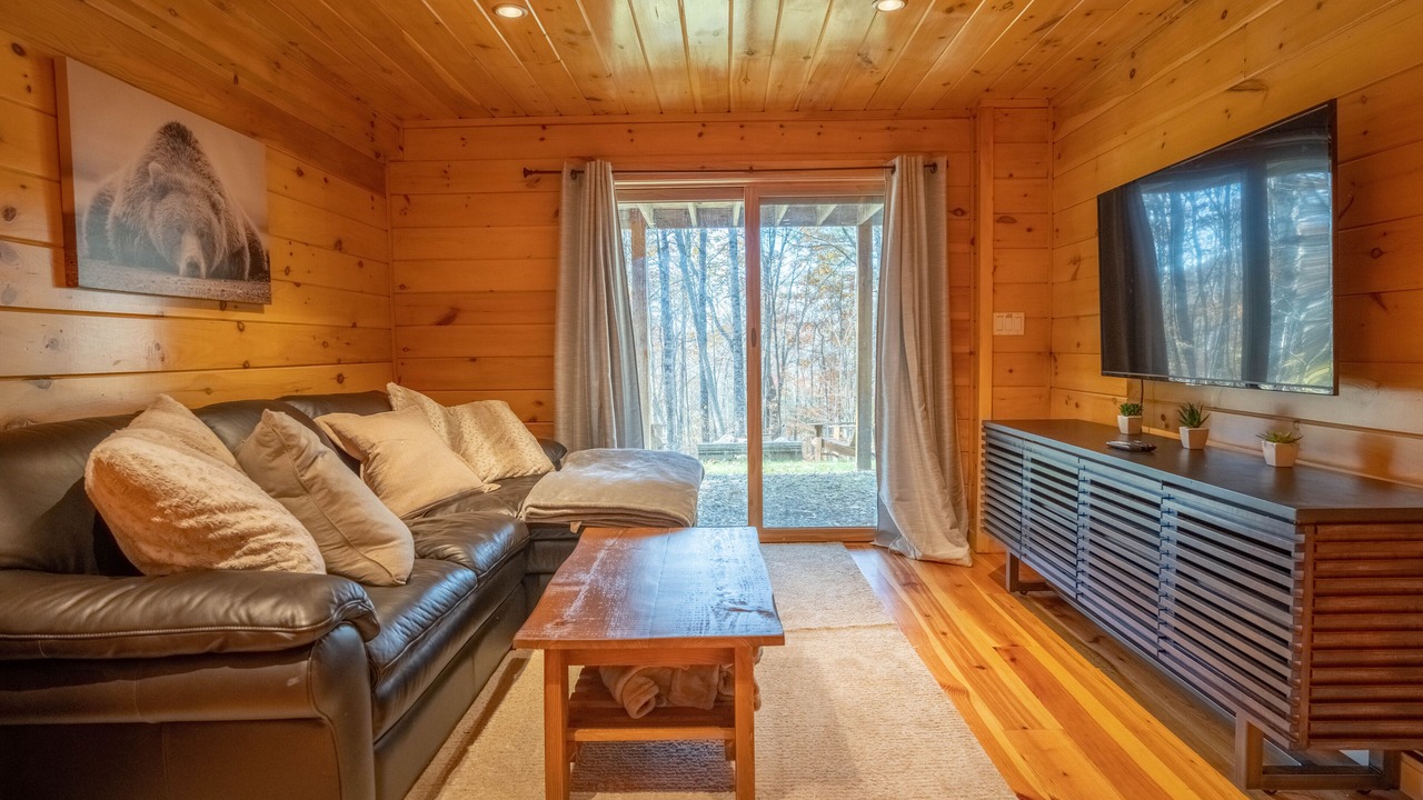 Photo of Livingroom in Campton