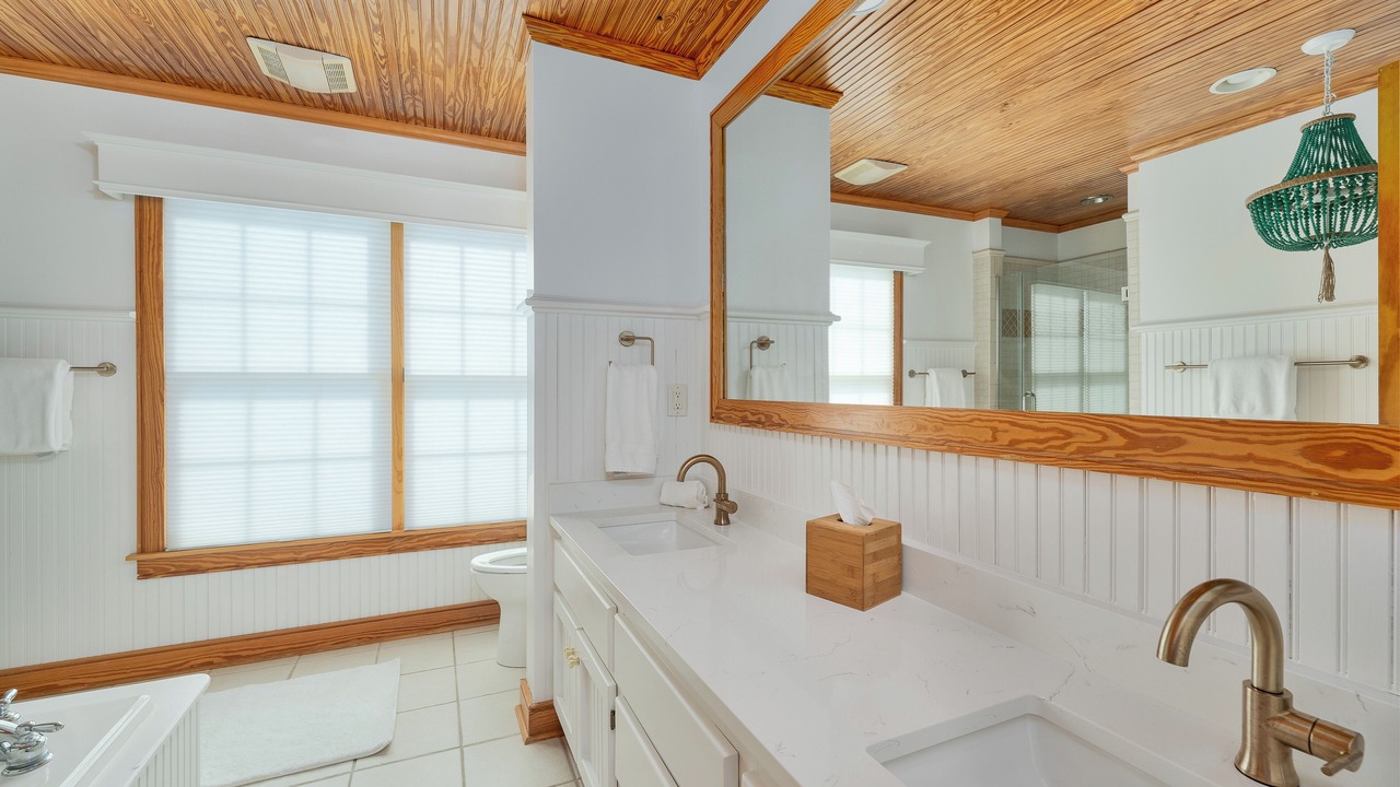 Photo of Bathroom in Spindrift