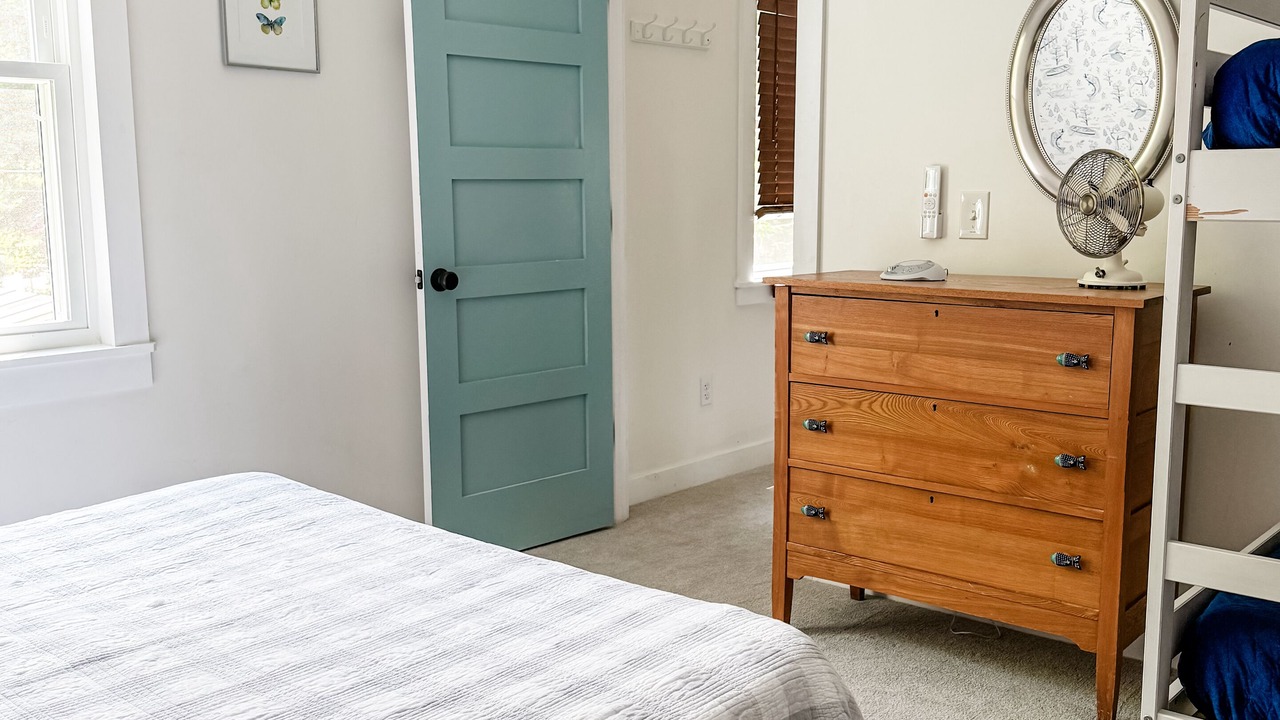 Photo of Bedroom in Sunapee
