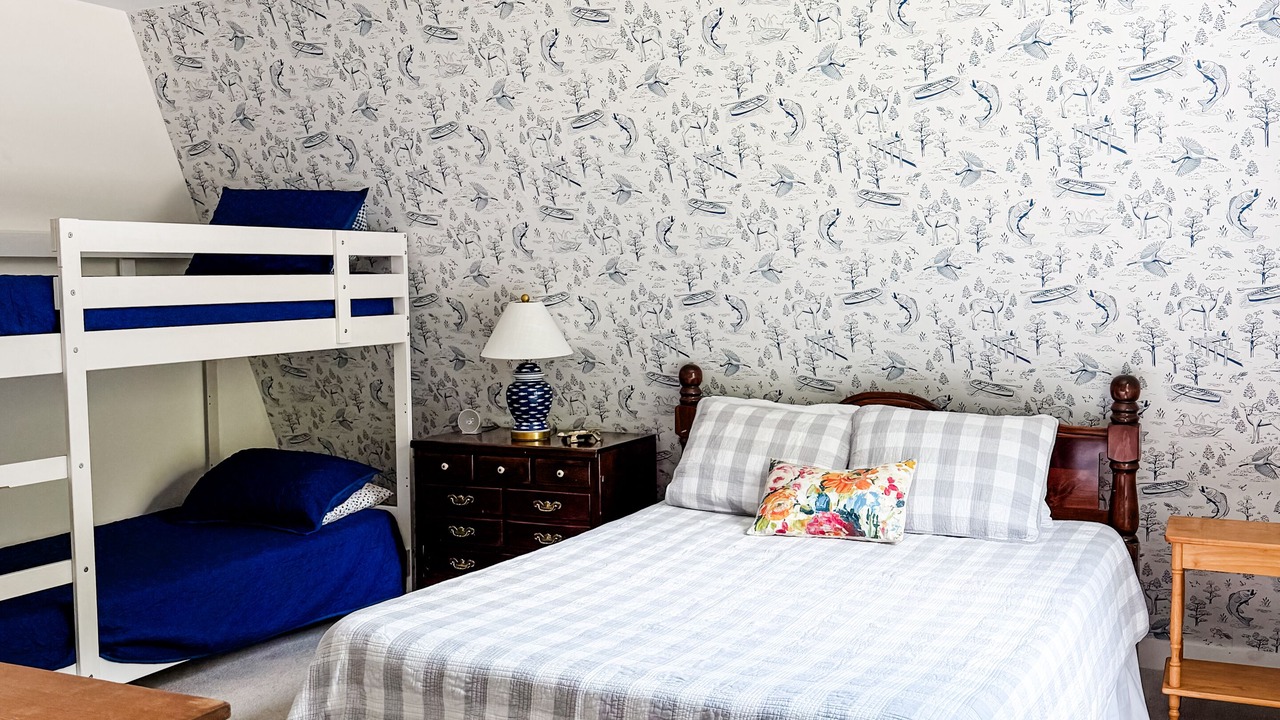 Photo of Bedroom in Sunapee