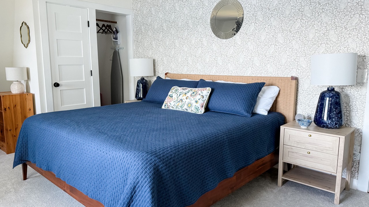 Photo of Bedroom in Sunapee