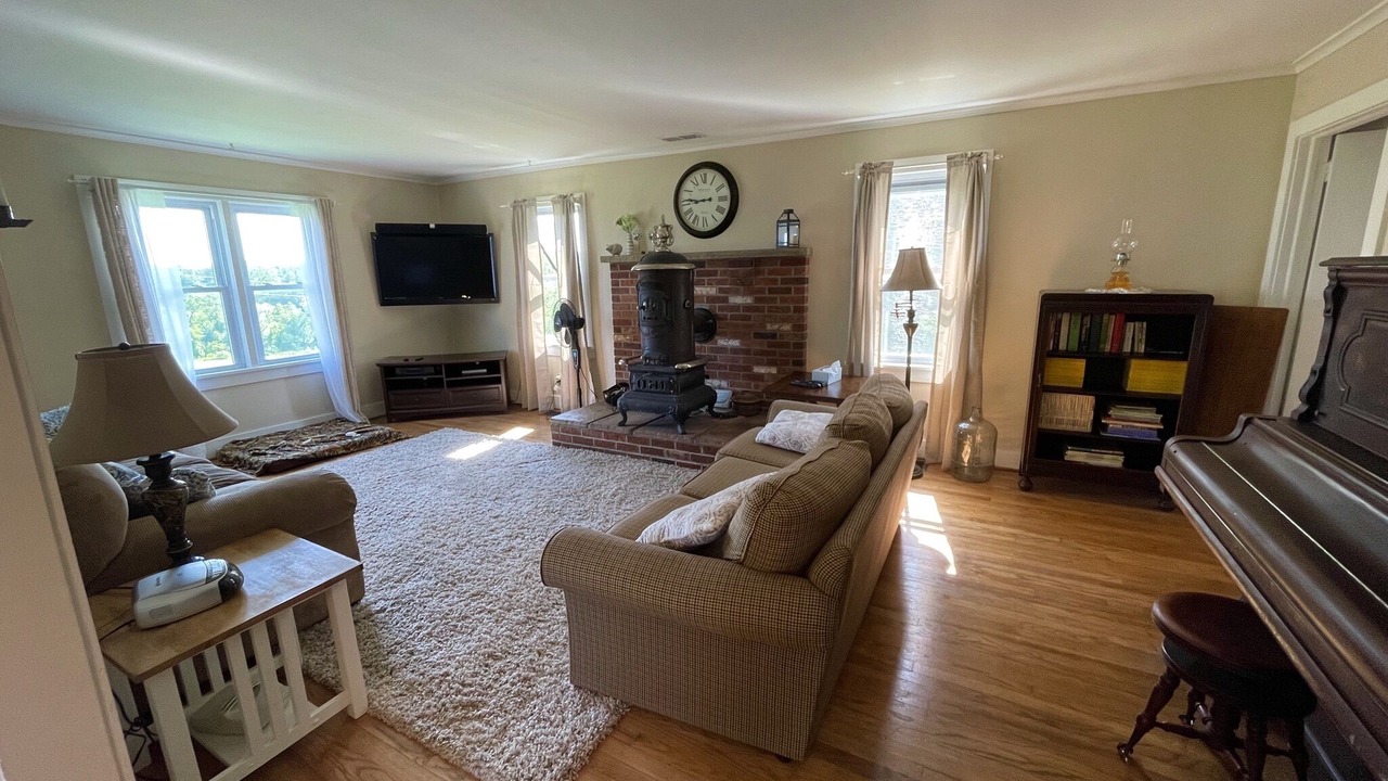 Photo of Bedroom in Canandaigua