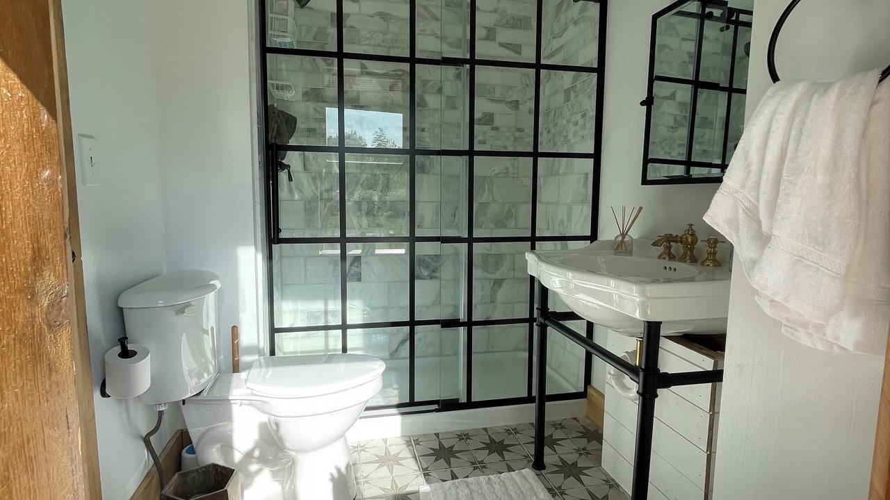 Photo of Bathroom in Cleveland
