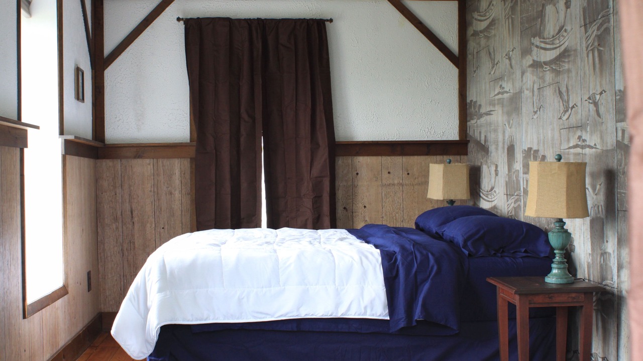 Photo of Bedroom in Cleveland