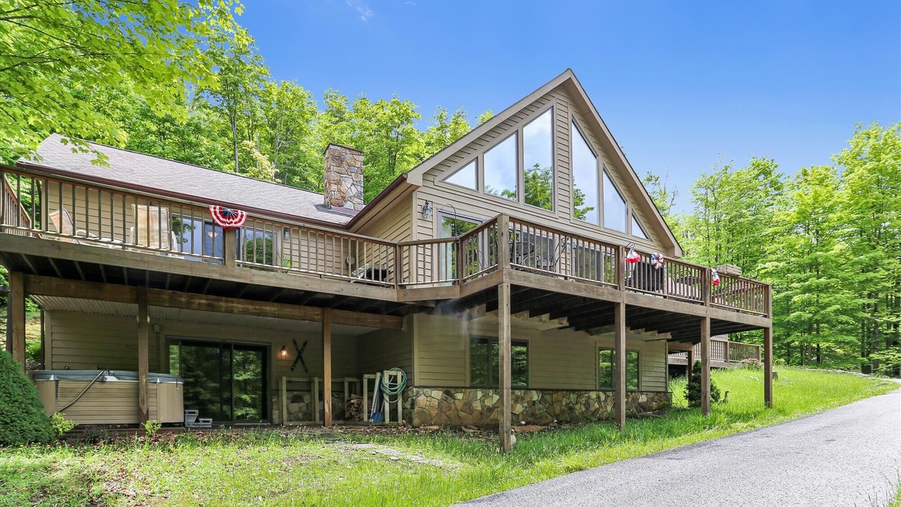 Photo of Outdoor in Old Timberline