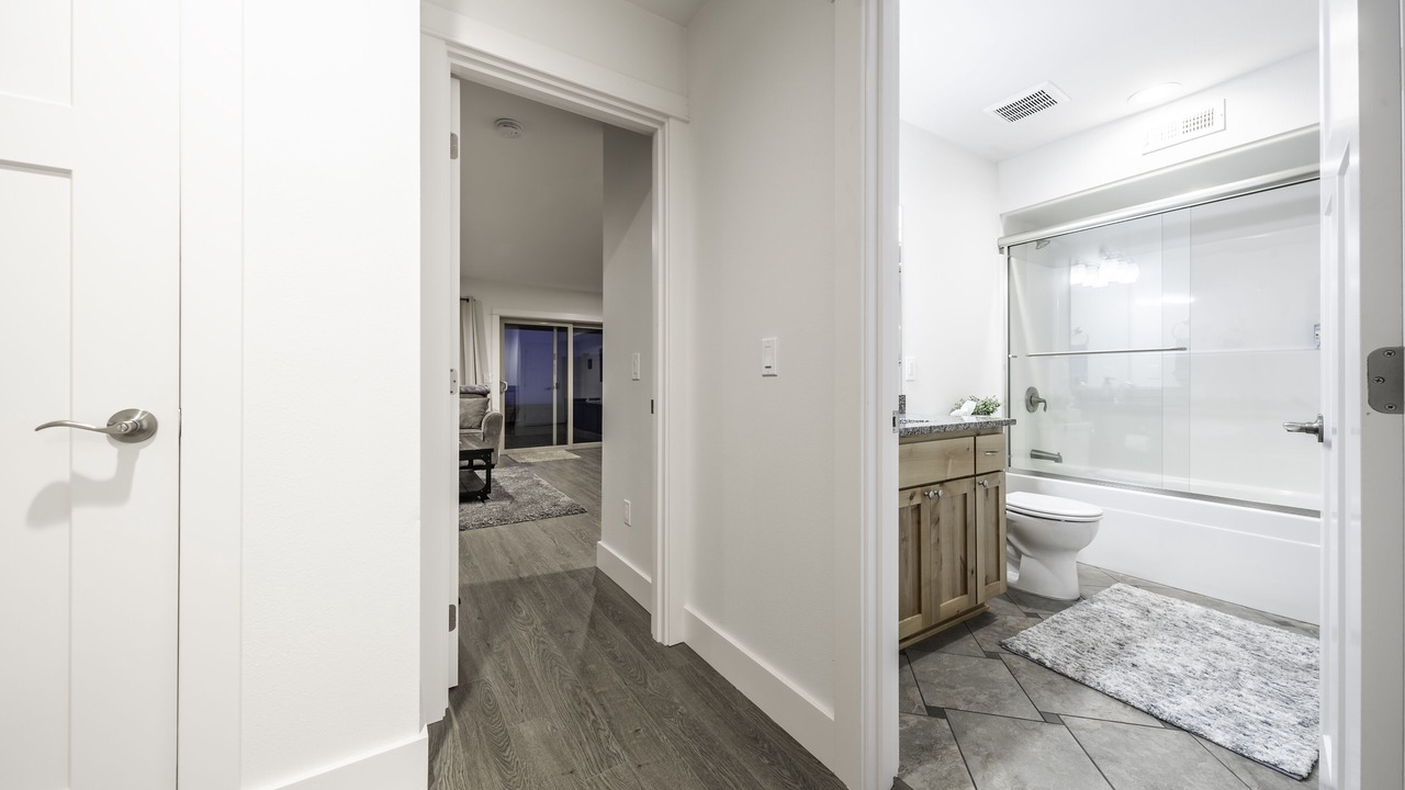 Photo of Bathroom in Coos Bay