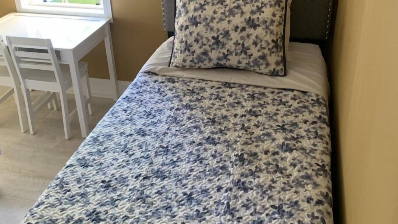 Photo of Bedroom in Niagara Falls