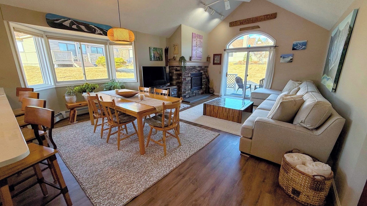 Photo of Livingroom in Bretton Woods