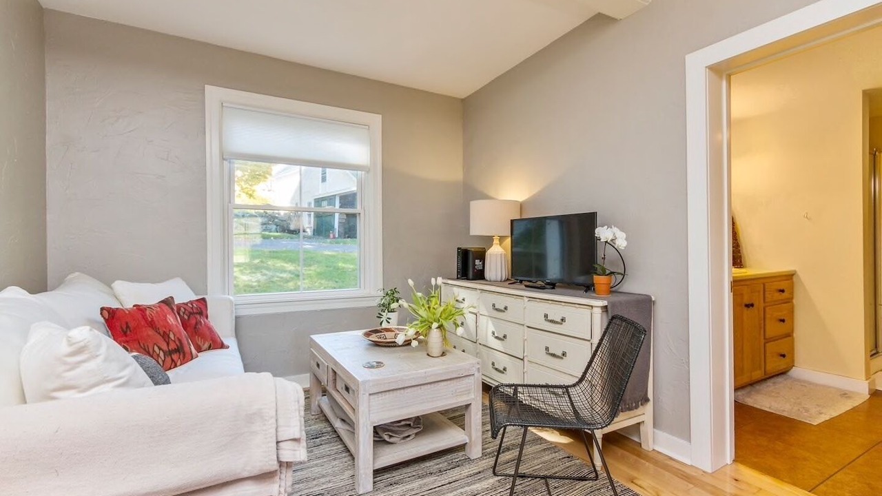 Photo of Livingroom in Durham