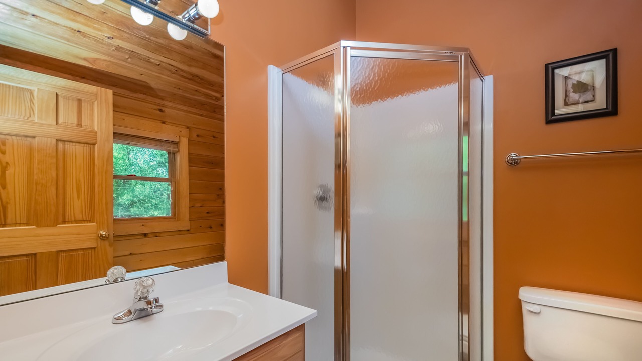 Photo of Bathroom in McHenry