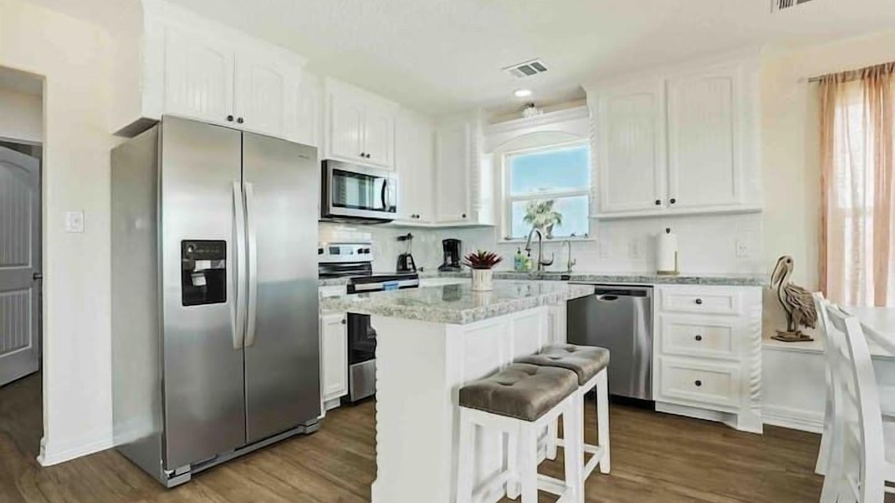 Photo of Kitchen in Surfside Beach