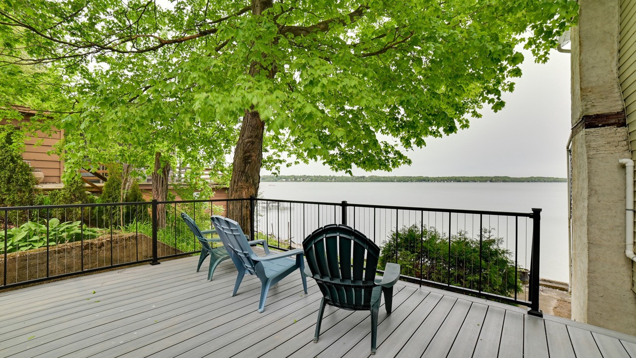 Photo of Patio Balcony in Seneca Falls