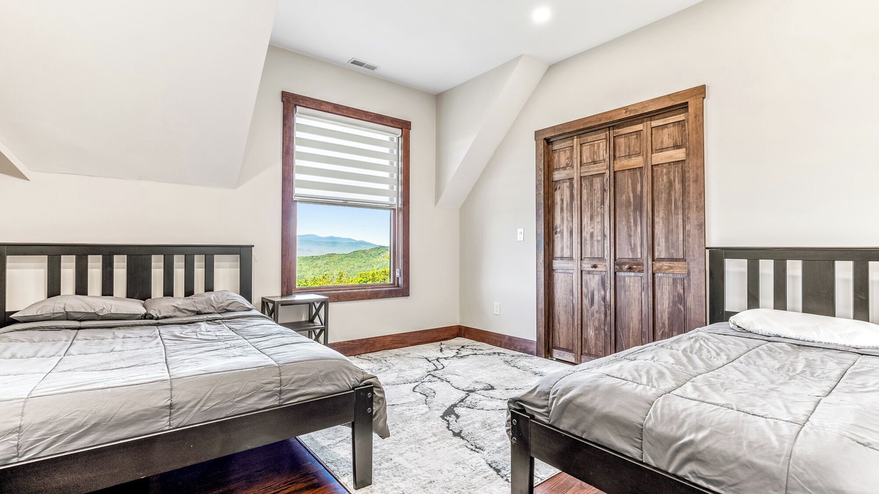 Photo of Bedroom in Campton