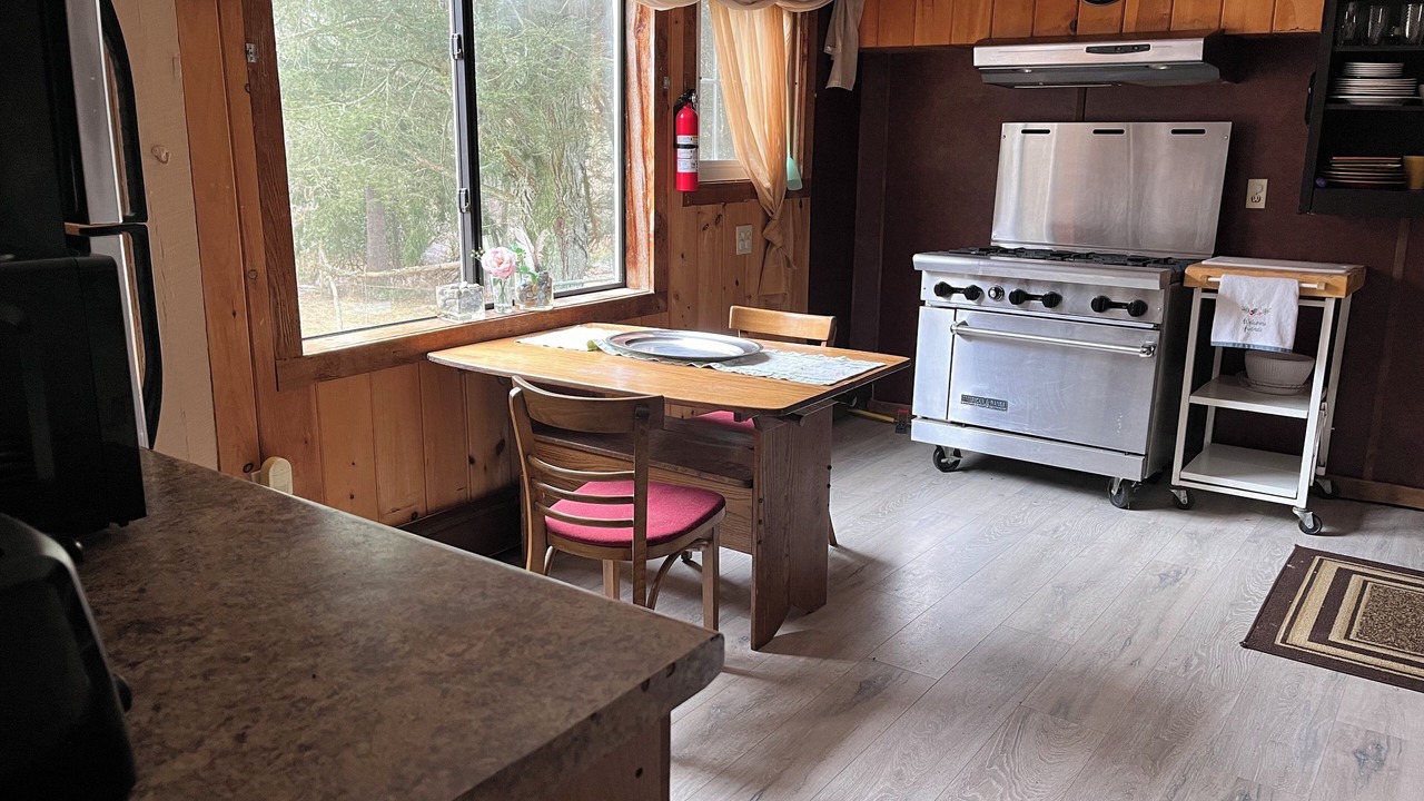 Photo of Kitchen in Gaylordsville