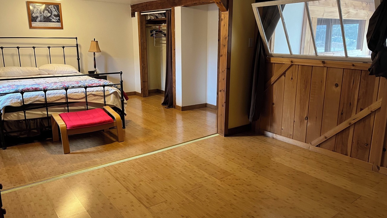 Photo of Bedroom in Gaylordsville
