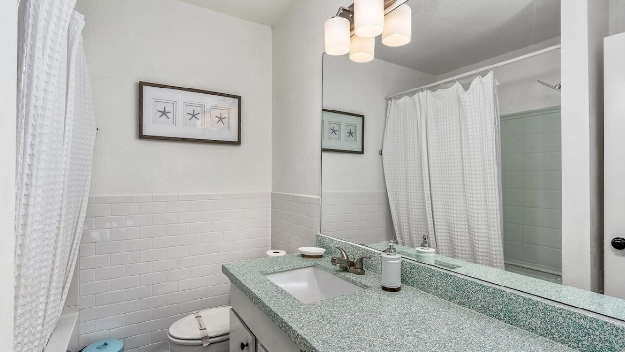 Photo of Bathroom in Terramar Beach