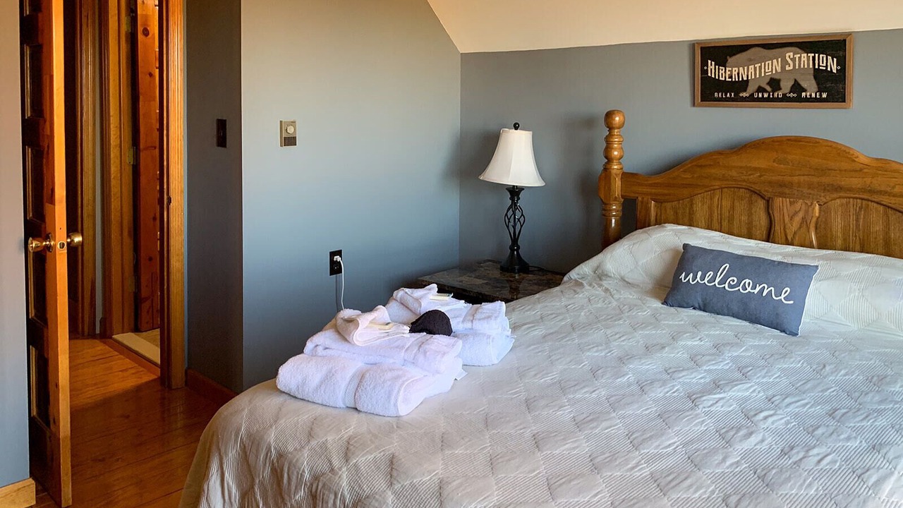 Photo of Bedroom in Johnsburg