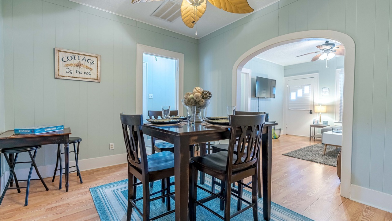 Photo of Bedroom in Galveston