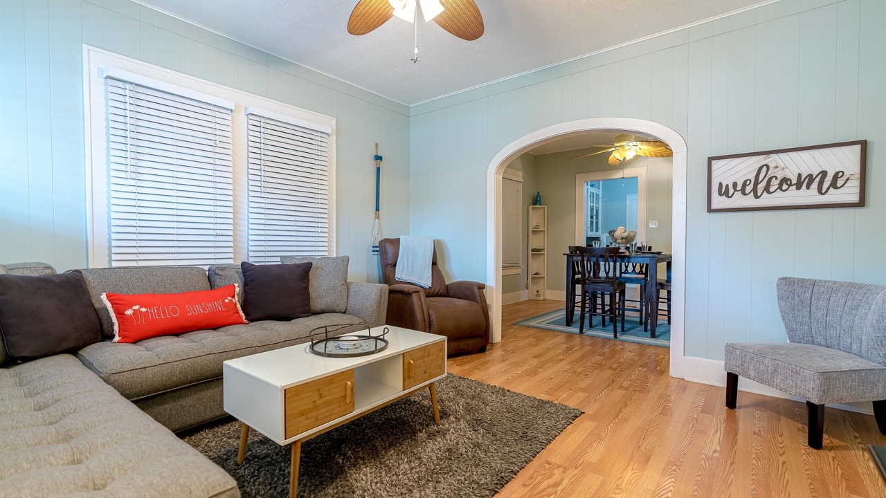 Photo of Bedroom in Galveston