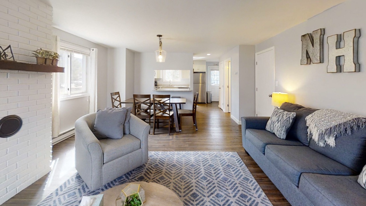 Photo of Livingroom in North Woodstock